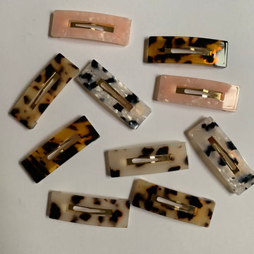 TORTOISESHELL HAIR CLIP