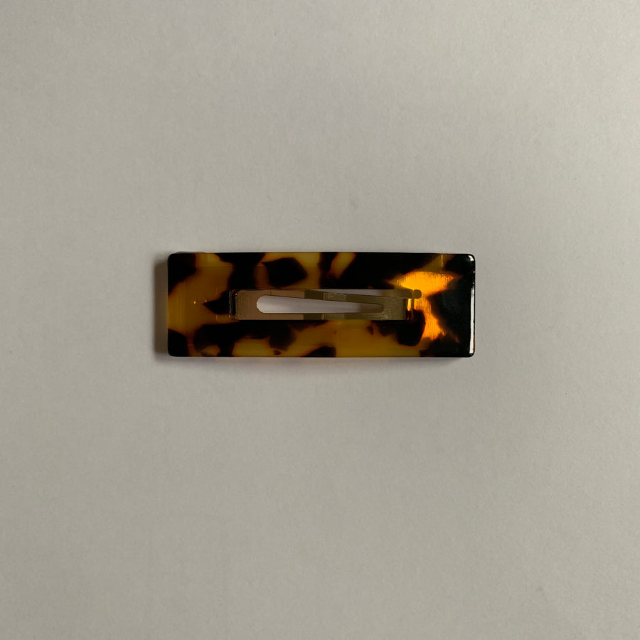 TORTOISESHELL HAIR CLIP